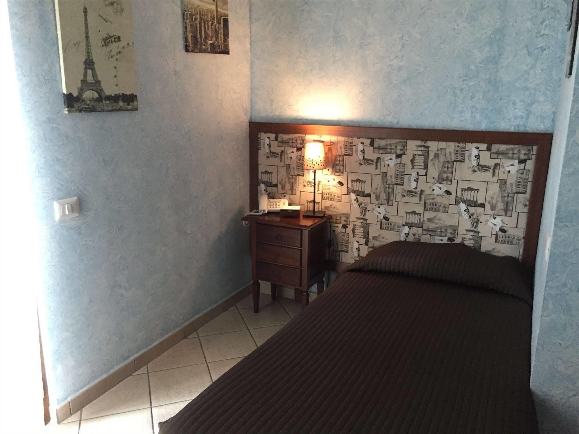 Al Casale Del Veio 2* Rome